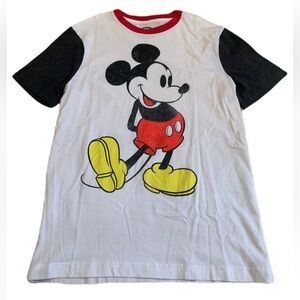 💙 Disney Mickey Mouse T-Shirt Size Small